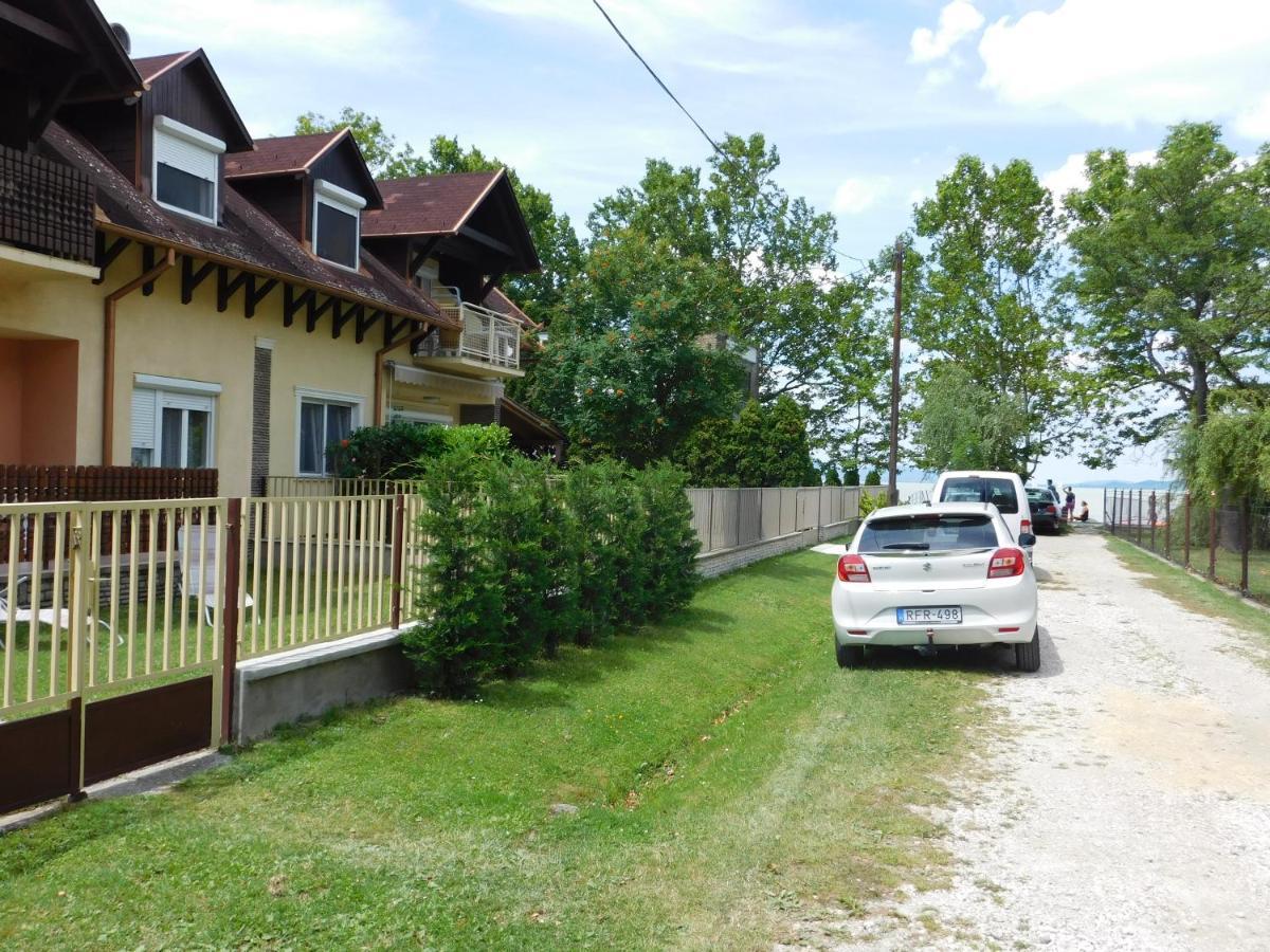 Balatonpart-Lak Appartement Balatonfenyves Buitenkant foto