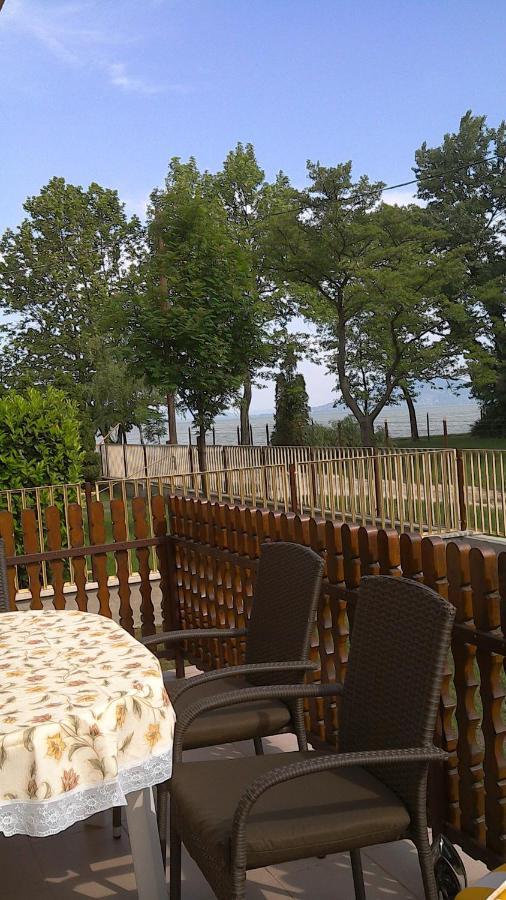 Balatonpart-Lak Appartement Balatonfenyves Buitenkant foto