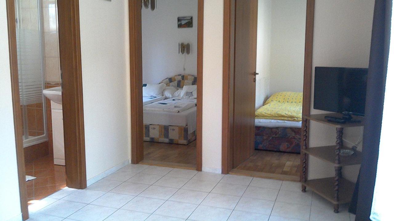 Balatonpart-Lak Appartement Balatonfenyves Buitenkant foto