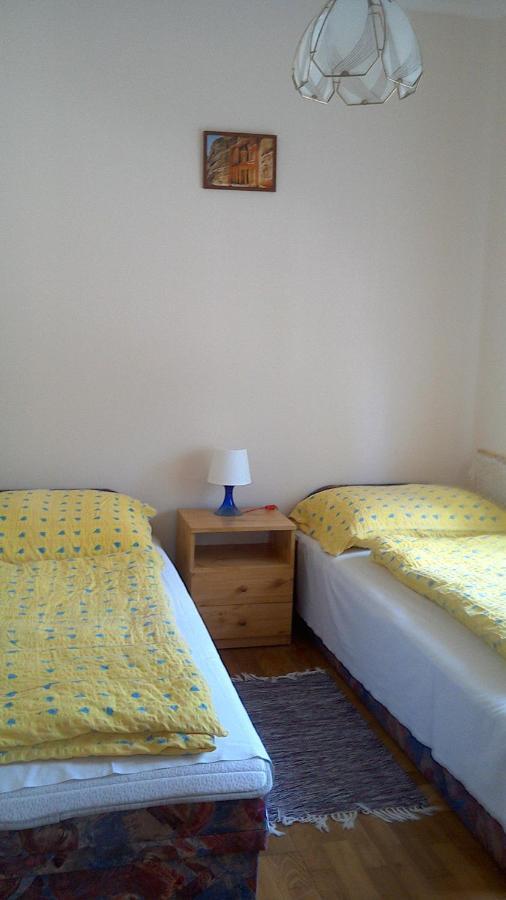 Balatonpart-Lak Appartement Balatonfenyves Buitenkant foto